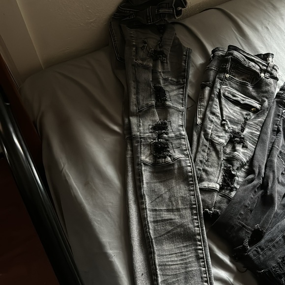 Men’s jeans or teenage boys